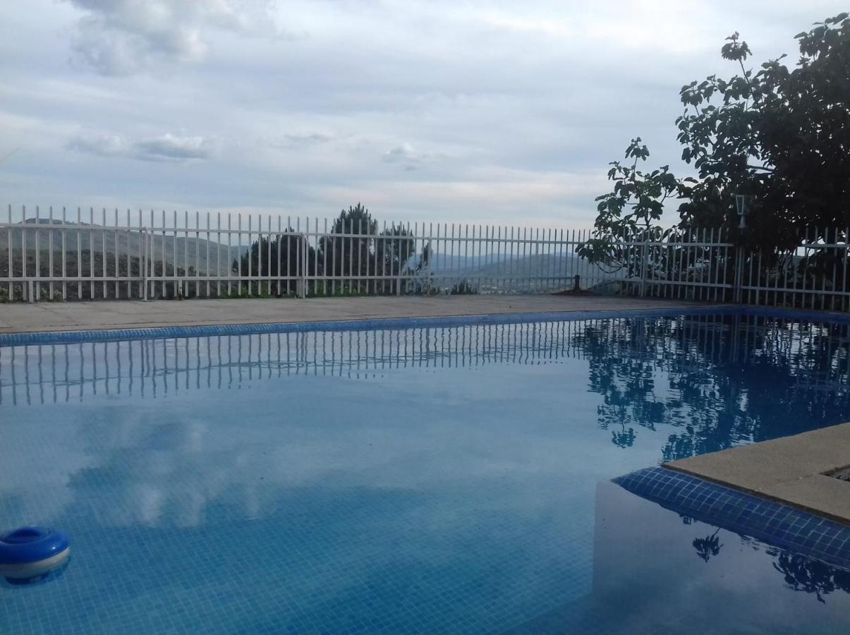 Casa Do Castelo Hotel Sortelha Kültér fotó