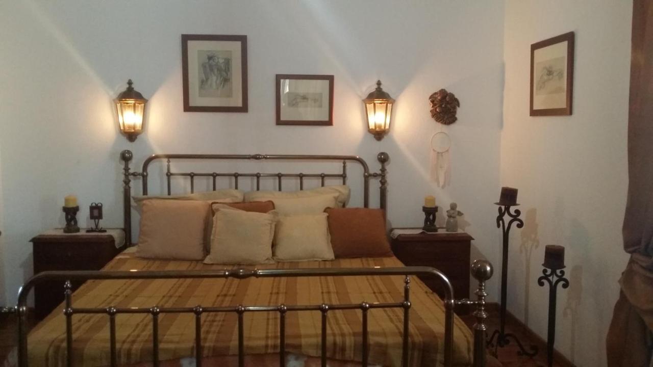 Casa Do Castelo Hotel Sortelha Kültér fotó